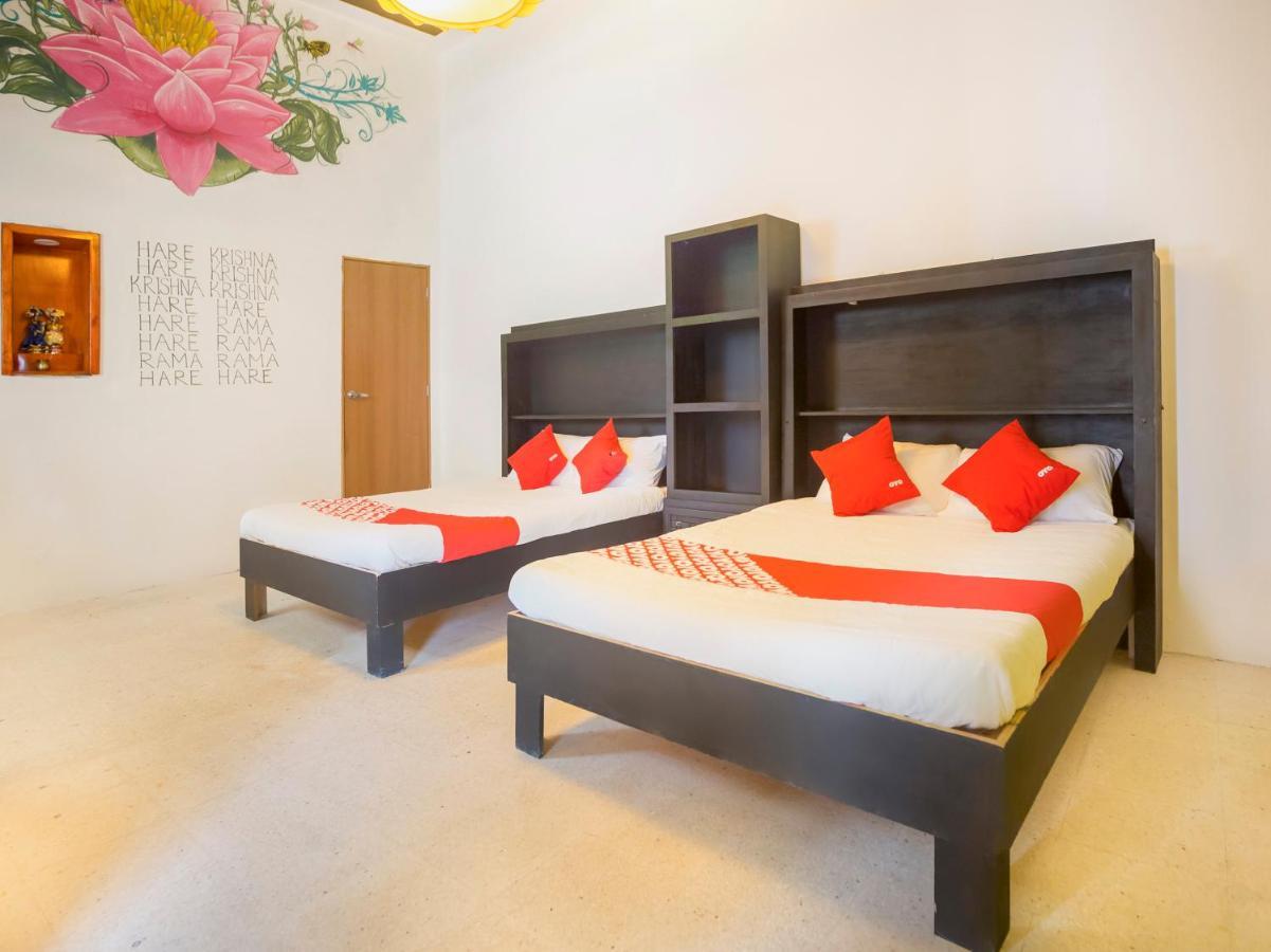 Oyo Hotel Hare Krishna 몬테레이 외부 사진